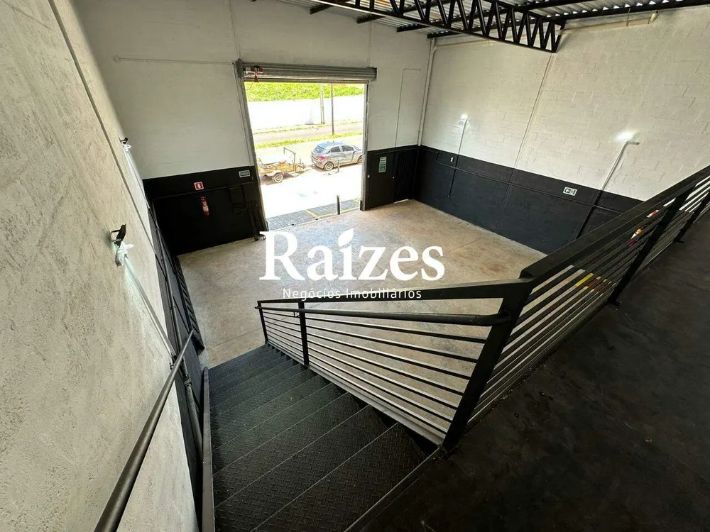 Depósito-Galpão, 200 m² - Foto 1