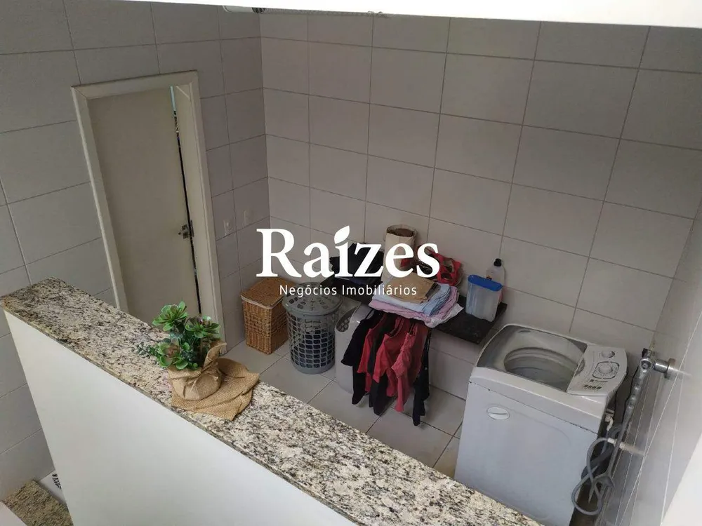 Casa, 5 quartos, 297 m² - Foto 2