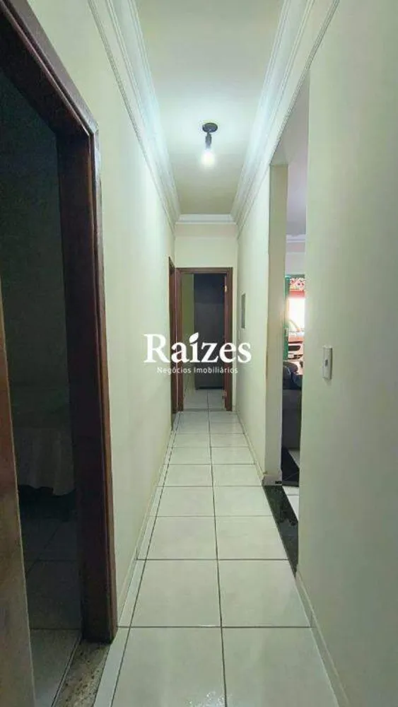 Casa, 3 quartos, 176 m² - Foto 4