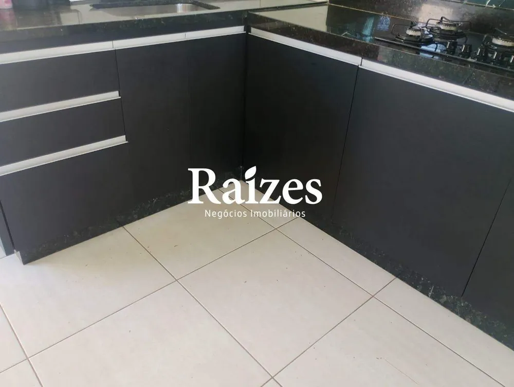 Casa, 2 quartos, 250 m² - Foto 3