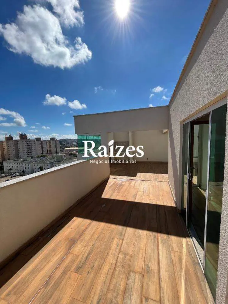 Apartamento, 3 quartos, 200 m² - Foto 1