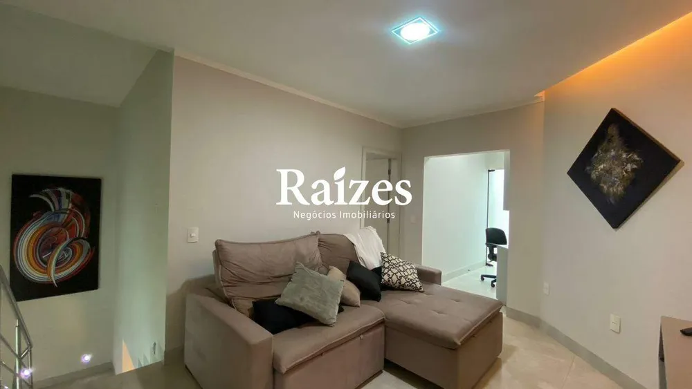 Casa, 3 quartos, 300 m² - Foto 3
