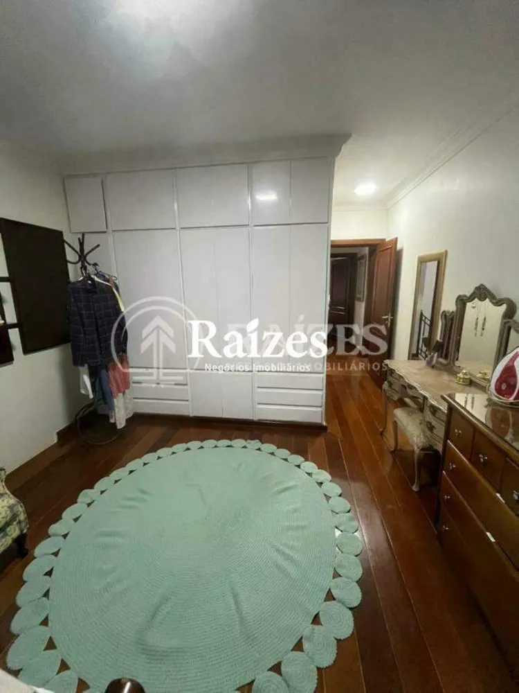 Casa, 3 quartos, 296 m² - Foto 3