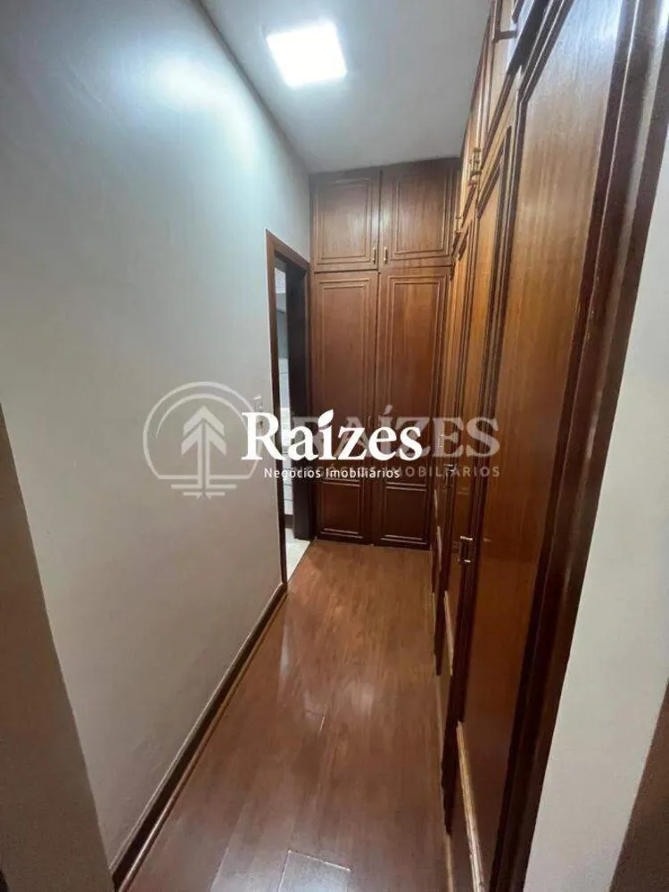 Casa, 3 quartos, 296 m² - Foto 2