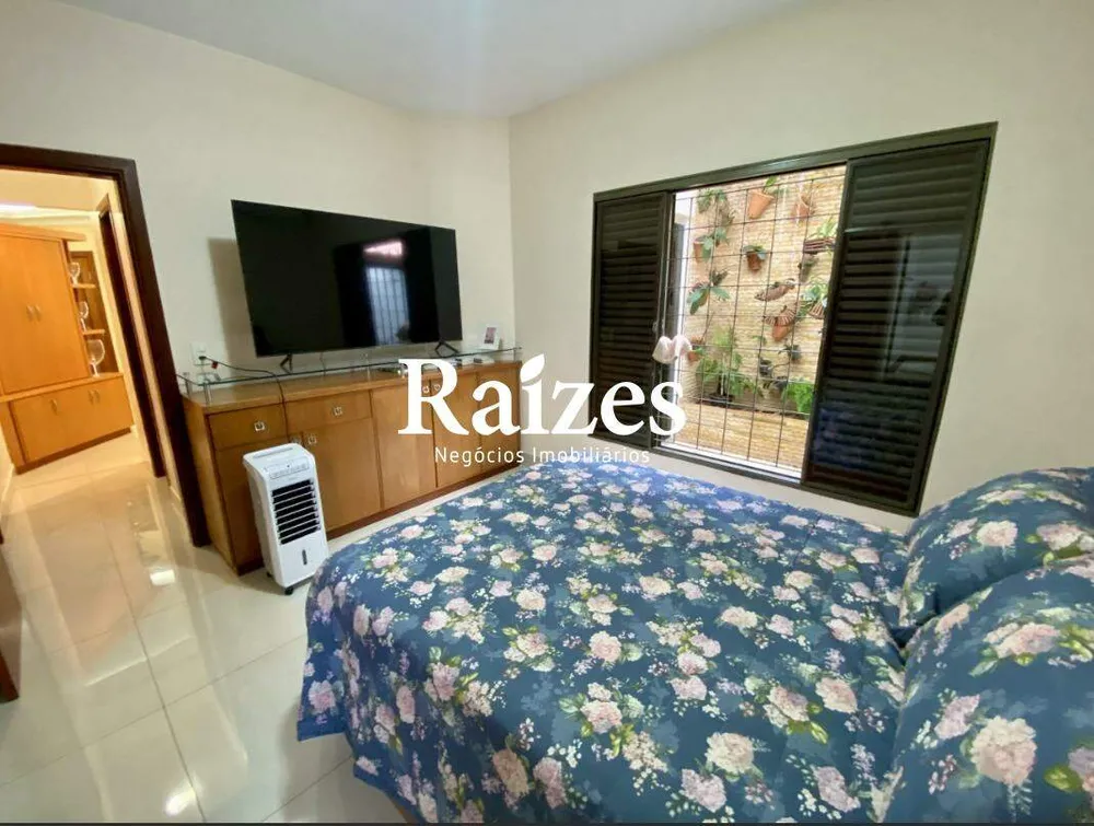 Casa, 3 quartos, 178 m² - Foto 3