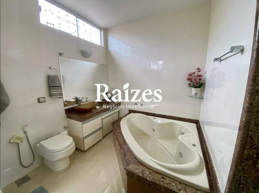 Casa, 3 quartos, 178 m² - Foto 4