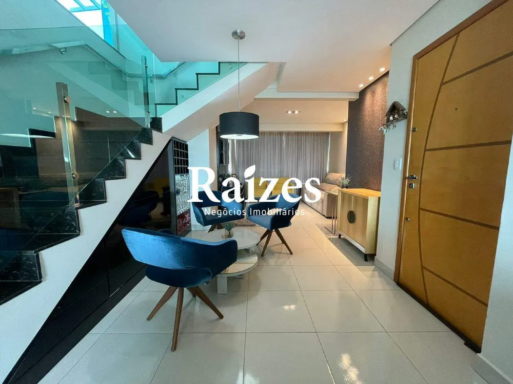 Cobertura, 3 quartos, 186 m² - Foto 2