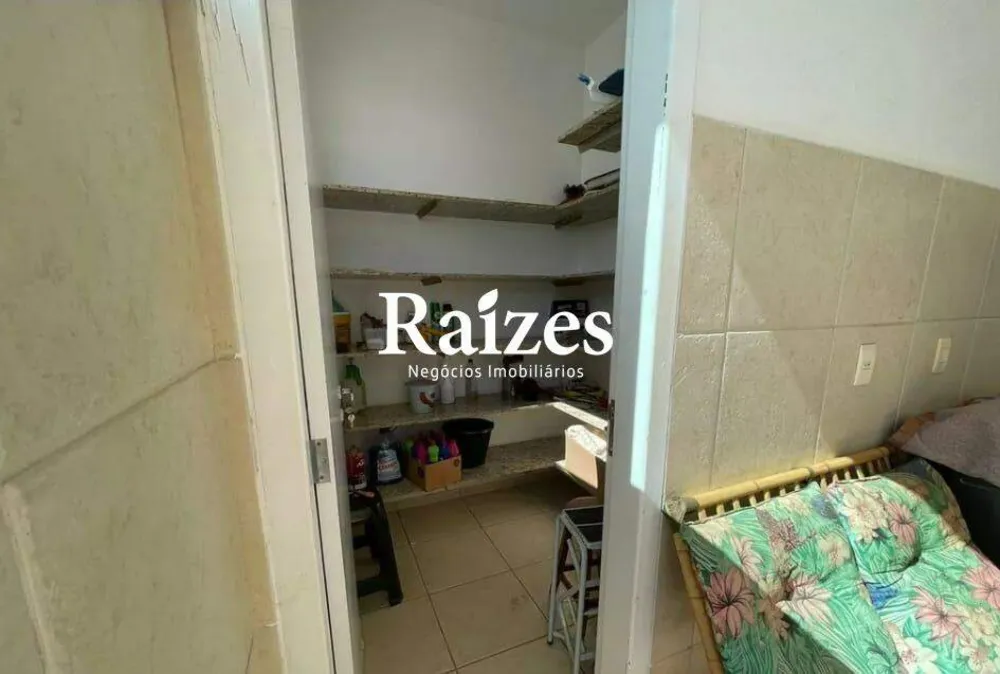 Casa, 4 quartos, 330 m² - Foto 2