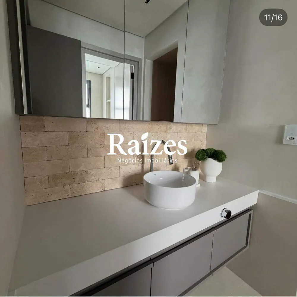 Apartamento, 3 quartos, 130 m² - Foto 1