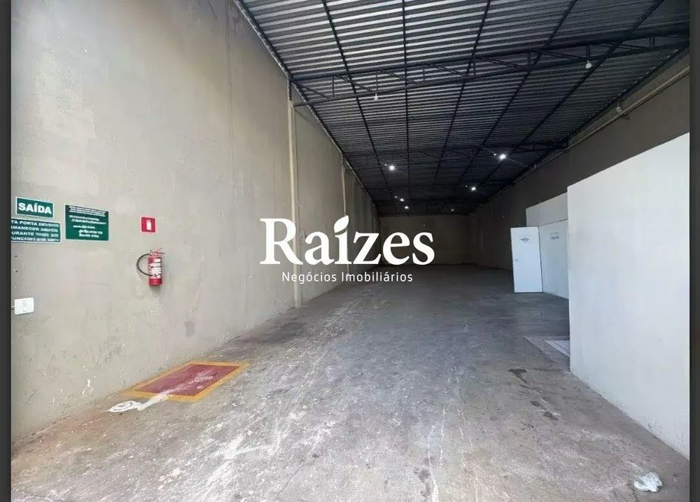 Depósito-Galpão, 389 m² - Foto 1