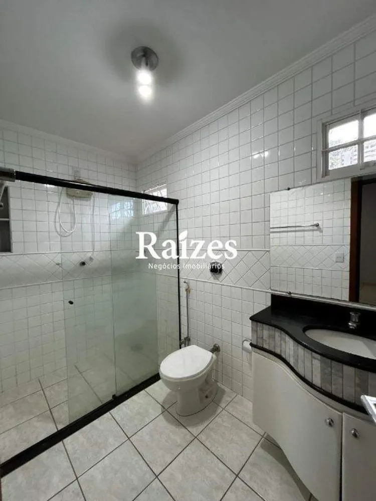 Casa, 4 quartos, 280 m² - Foto 3