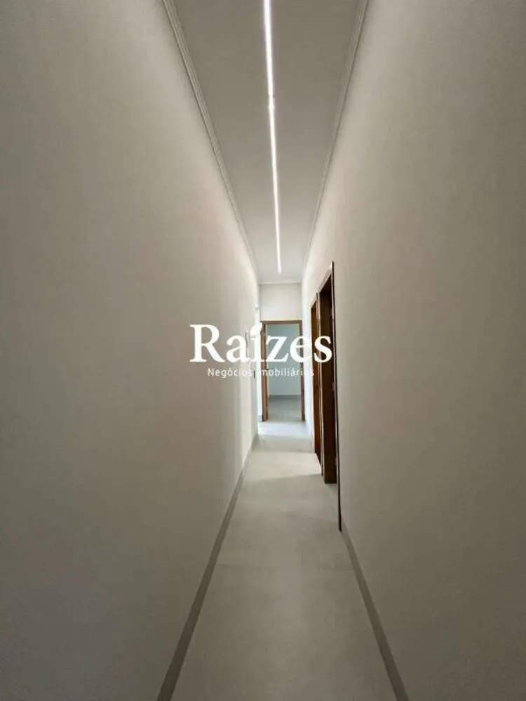 Casa, 3 quartos, 172 m² - Foto 1