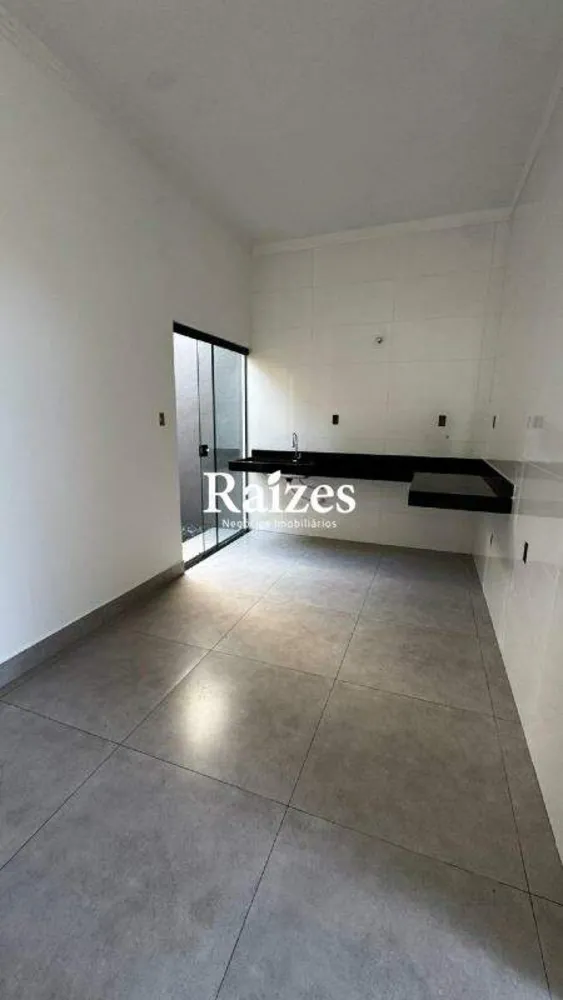Casa, 3 quartos, 72 m² - Foto 2