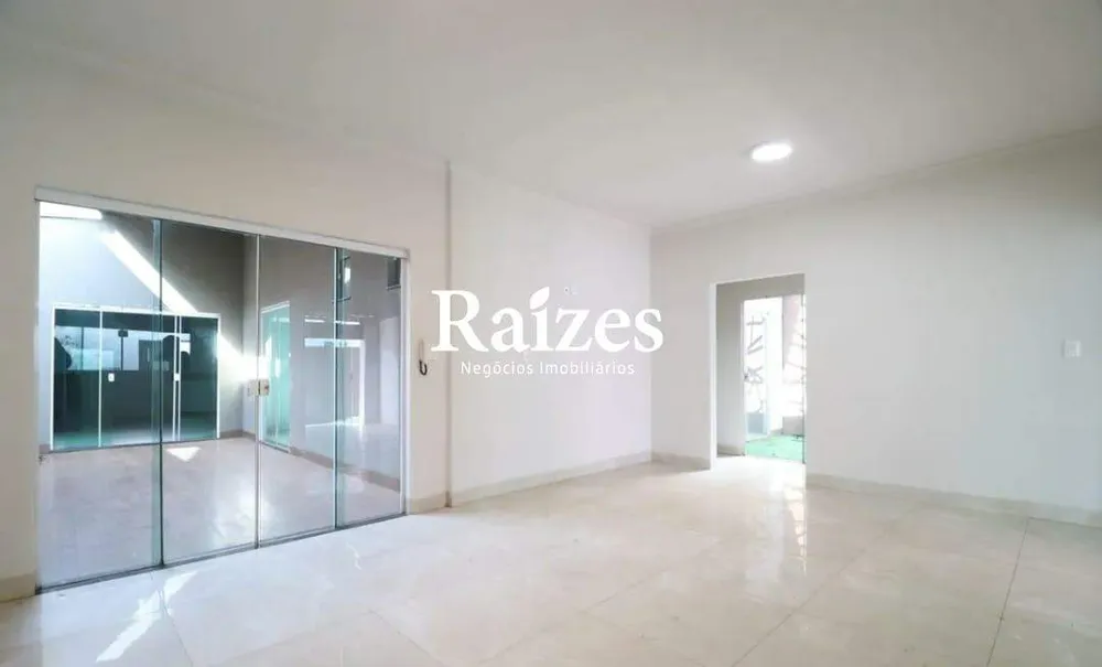 Casa, 4 quartos, 300 m² - Foto 1