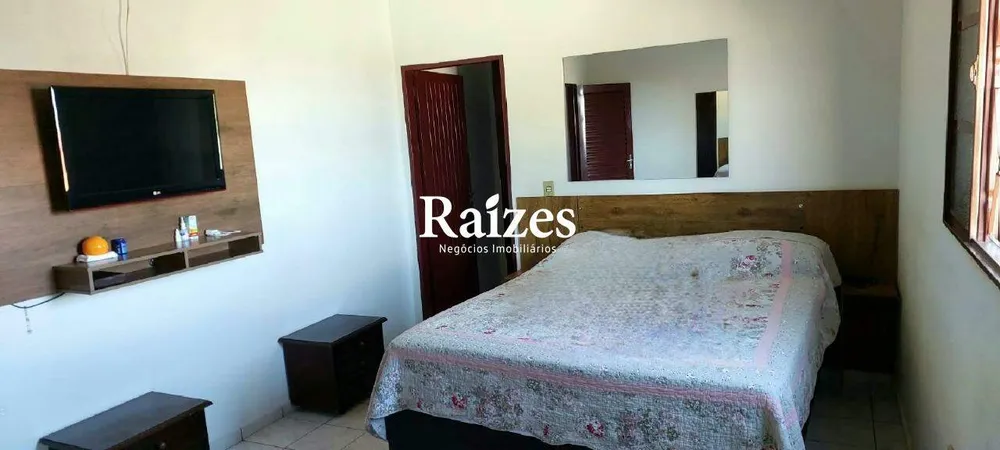 Casa, 4 quartos, 225 m² - Foto 2