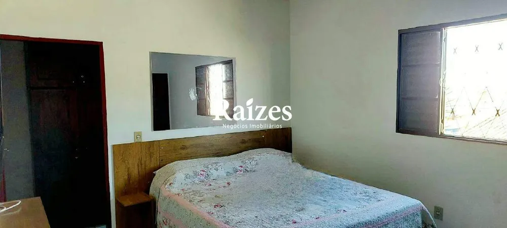 Casa, 4 quartos, 225 m² - Foto 3