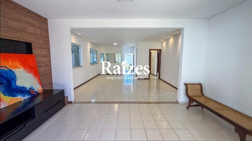 Casa, 3 quartos, 280 m² - Foto 2