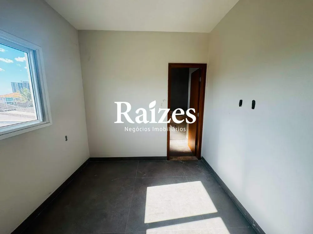 Casa, 3 quartos, 126 m² - Foto 1