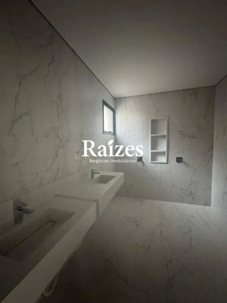 Casa, 3 quartos, 285 m² - Foto 3
