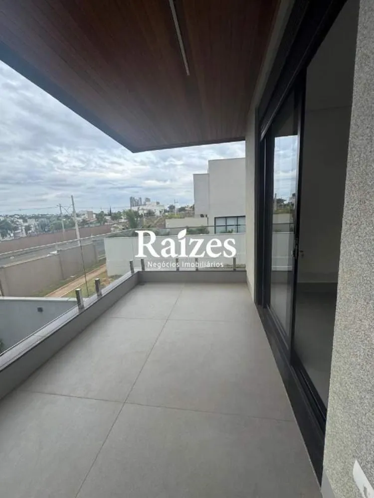 Casa, 3 quartos, 285 m² - Foto 2