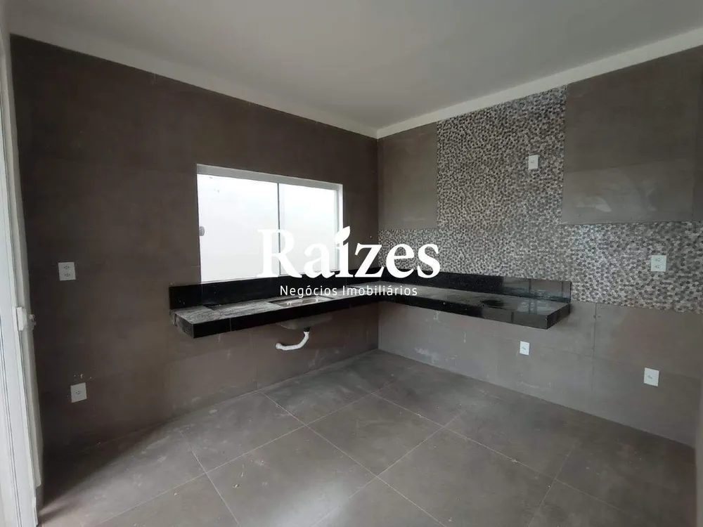 Casa, 3 quartos, 106 m² - Foto 2