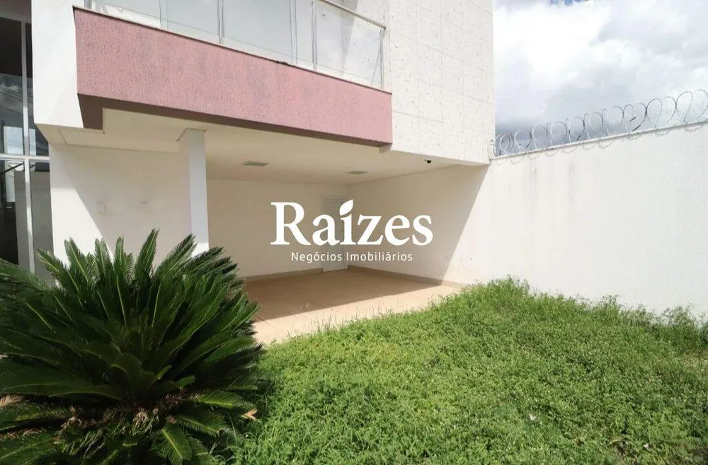 Casa, 4 quartos, 245 m² - Foto 2