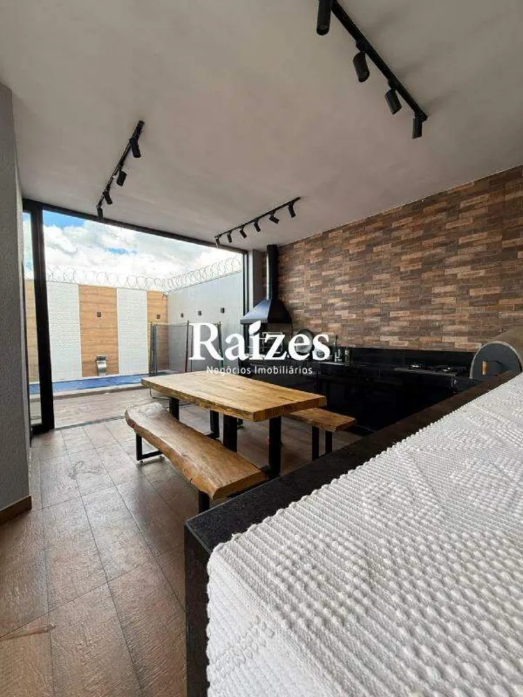 Casa, 3 quartos, 200 m² - Foto 3