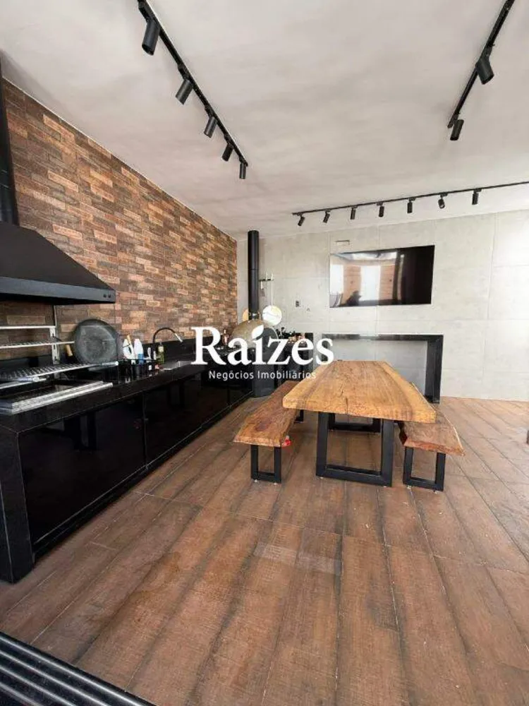 Casa, 3 quartos, 200 m² - Foto 4