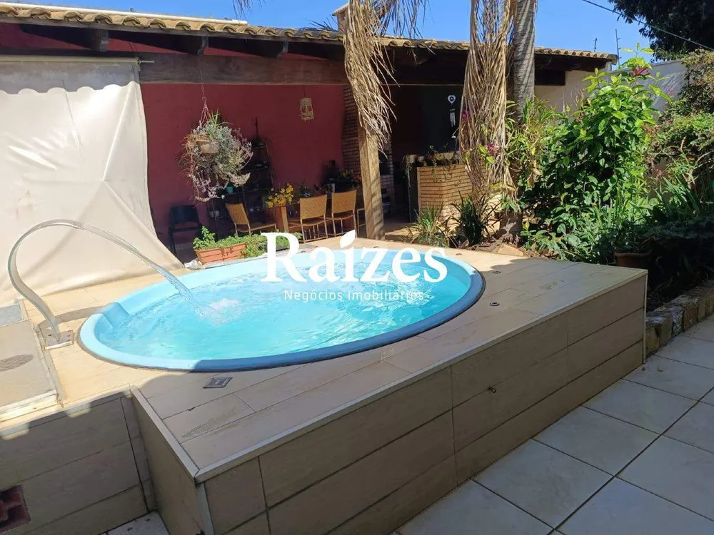 Casa, 5 quartos, 360 m² - Foto 1