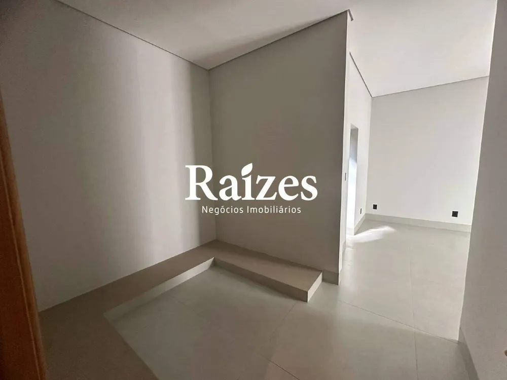 Casa, 3 quartos, 215 m² - Foto 3