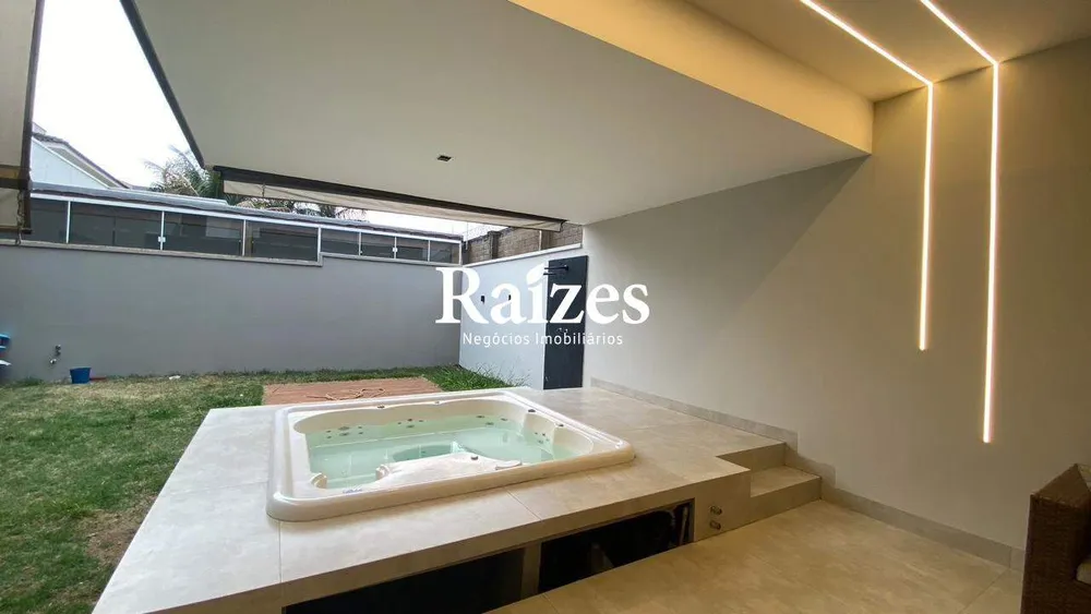 Casa, 3 quartos, 300 m² - Foto 2