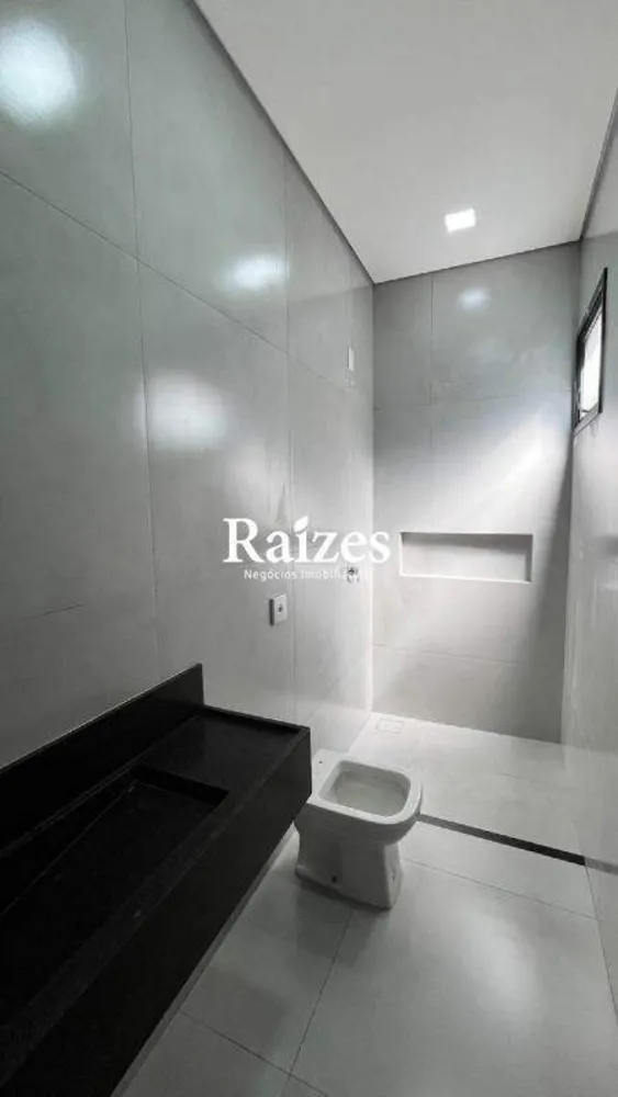 Casa, 3 quartos, 180 m² - Foto 2