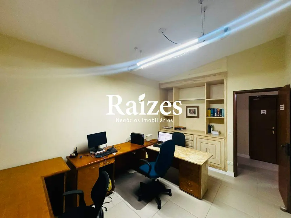 Casa, 8 quartos, 340 m² - Foto 3