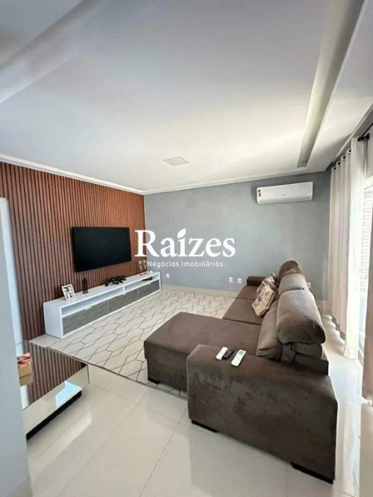 Casa, 4 quartos, 320 m² - Foto 4