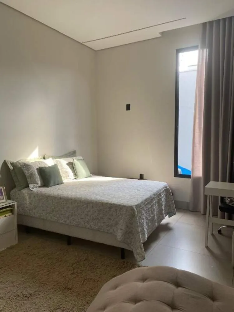 Casa, 3 quartos, 172 m² - Foto 3