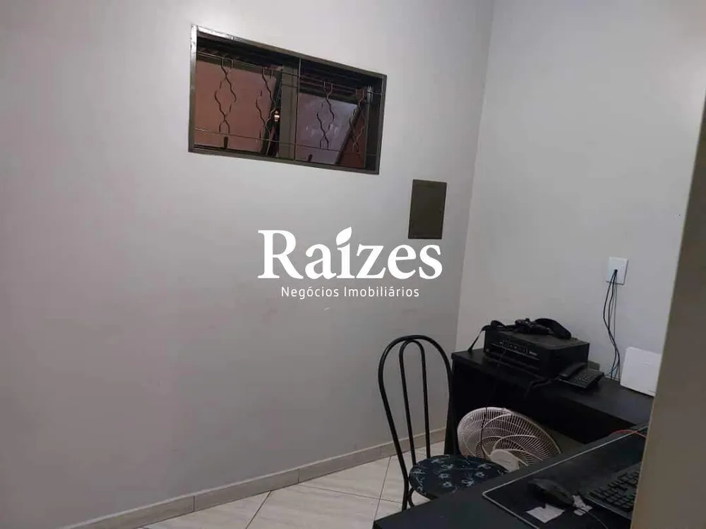 Casa, 5 quartos, 225 m² - Foto 3