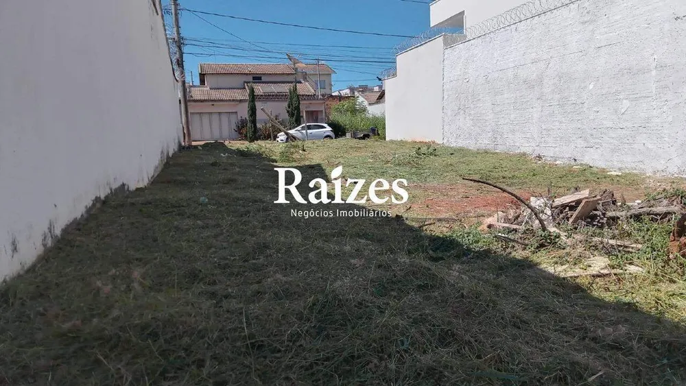 Terreno, 250 m² - Foto 1