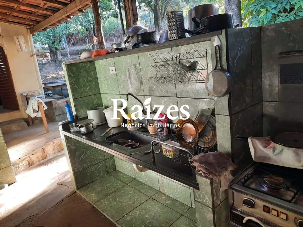 Chácara, 8 quartos, 1100 m² - Foto 2