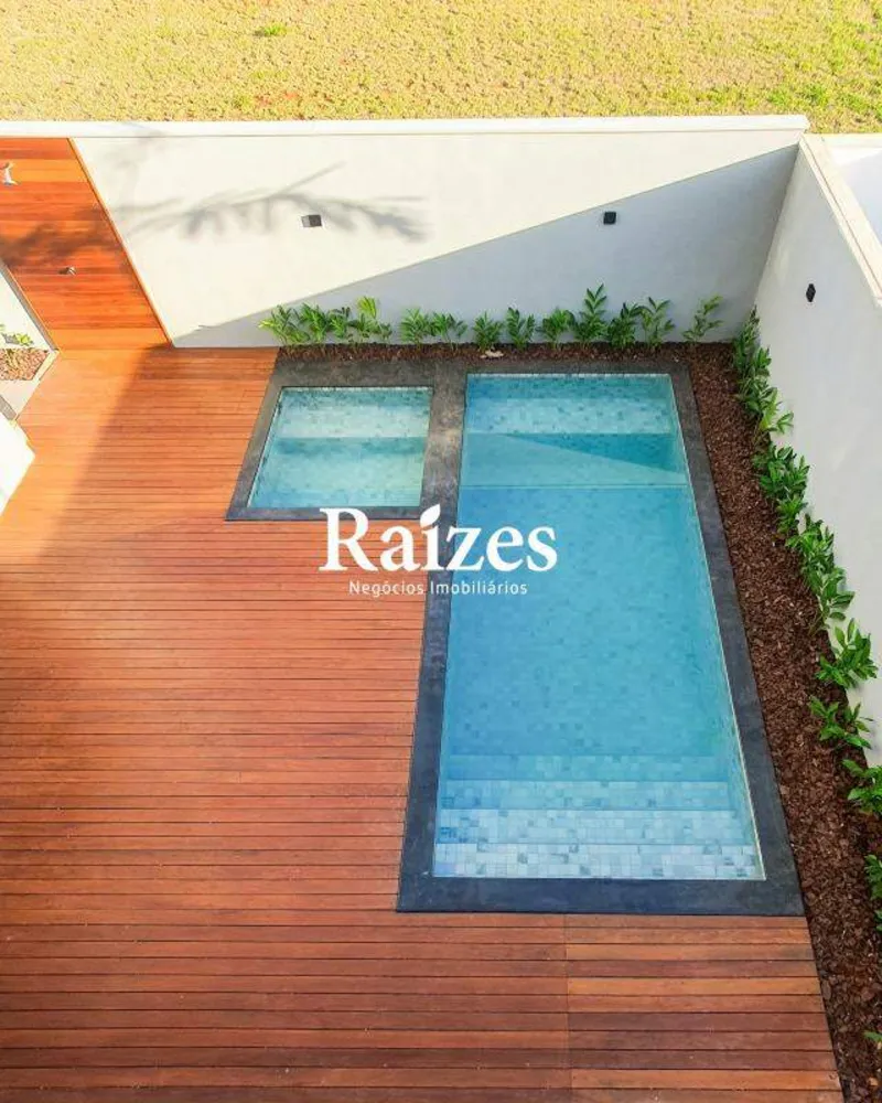 Casa, 4 quartos, 422 m² - Foto 2