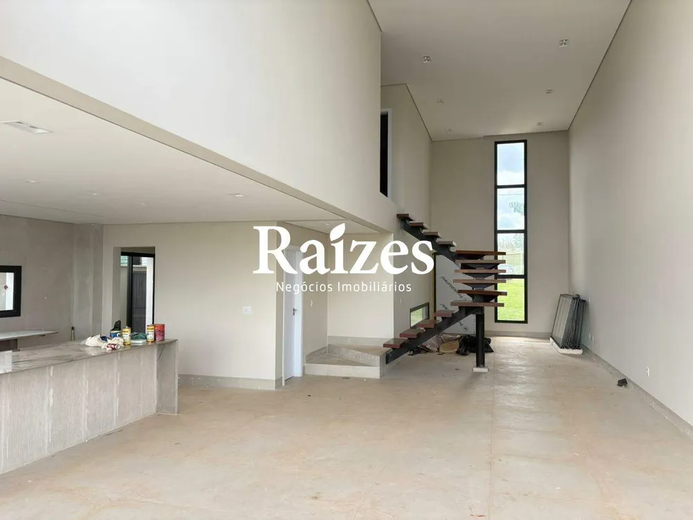 Casa, 3 quartos, 229 m² - Foto 2