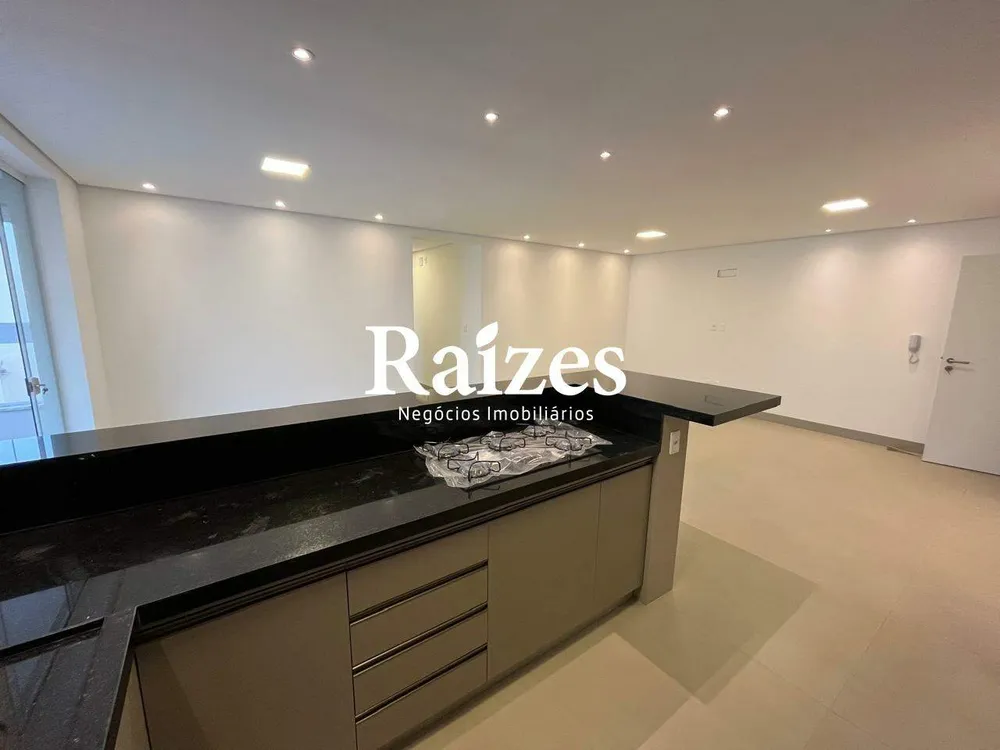Apartamento, 3 quartos, 100 m² - Foto 2