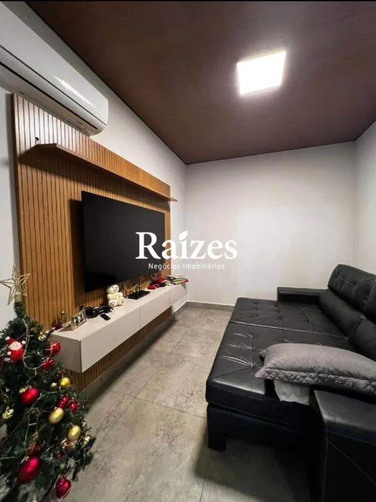 Sítio, 3 quartos, 250 m² - Foto 2