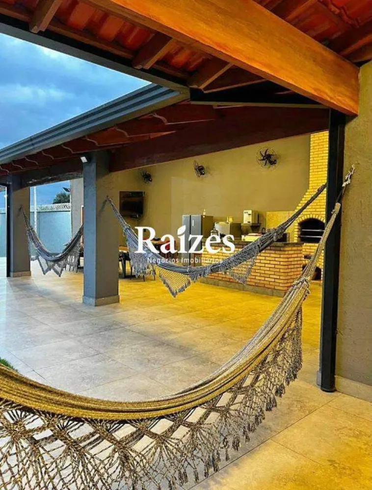 Sítio, 3 quartos, 250 m² - Foto 1