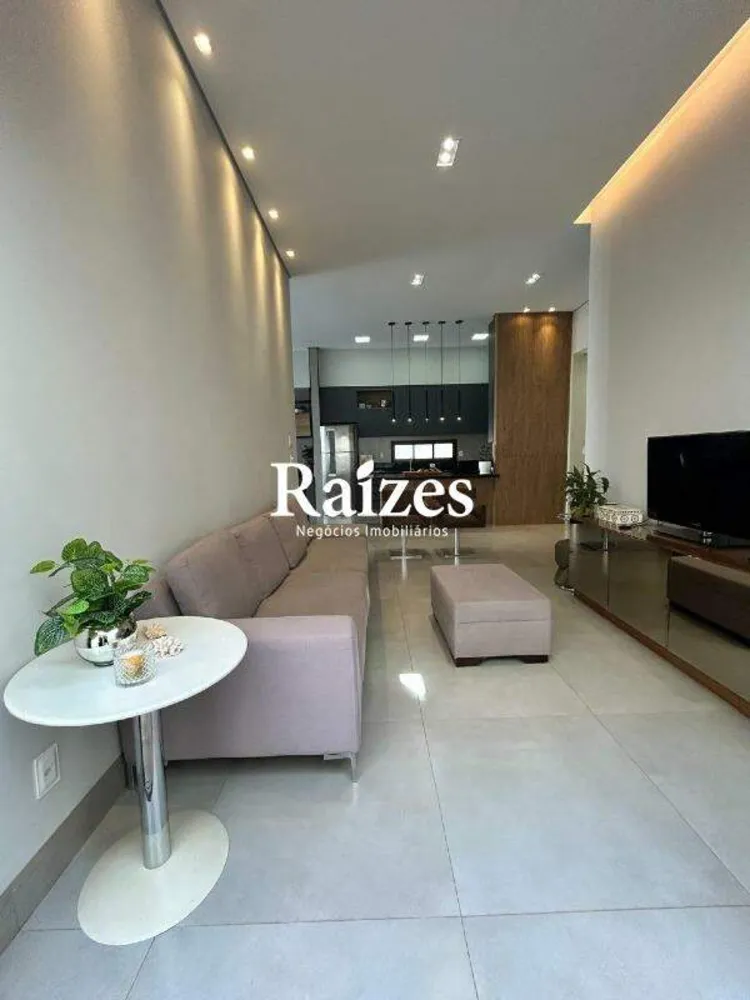Casa, 4 quartos, 185 m² - Foto 2