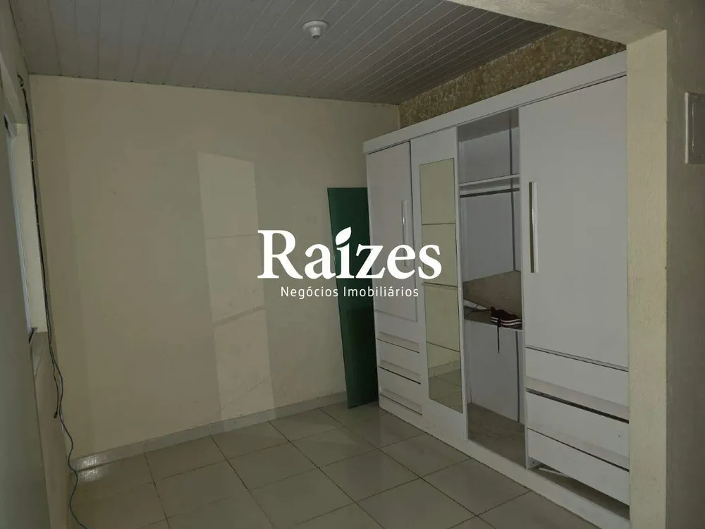 Casa, 3 quartos, 250 m² - Foto 2