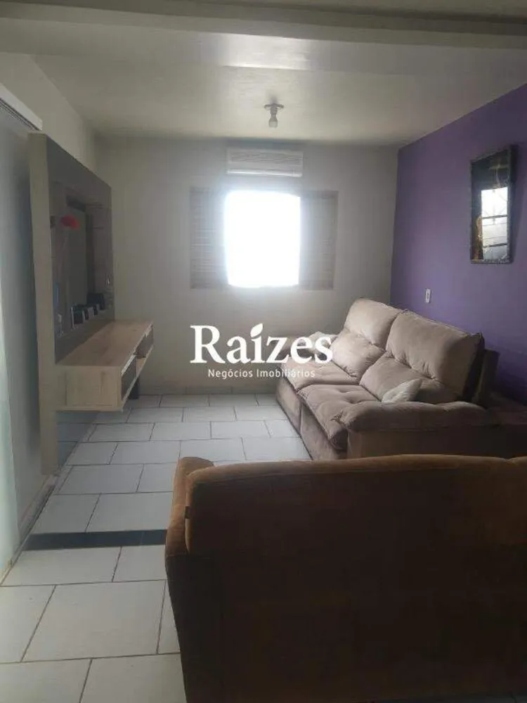 Casa, 3 quartos, 168 m² - Foto 1
