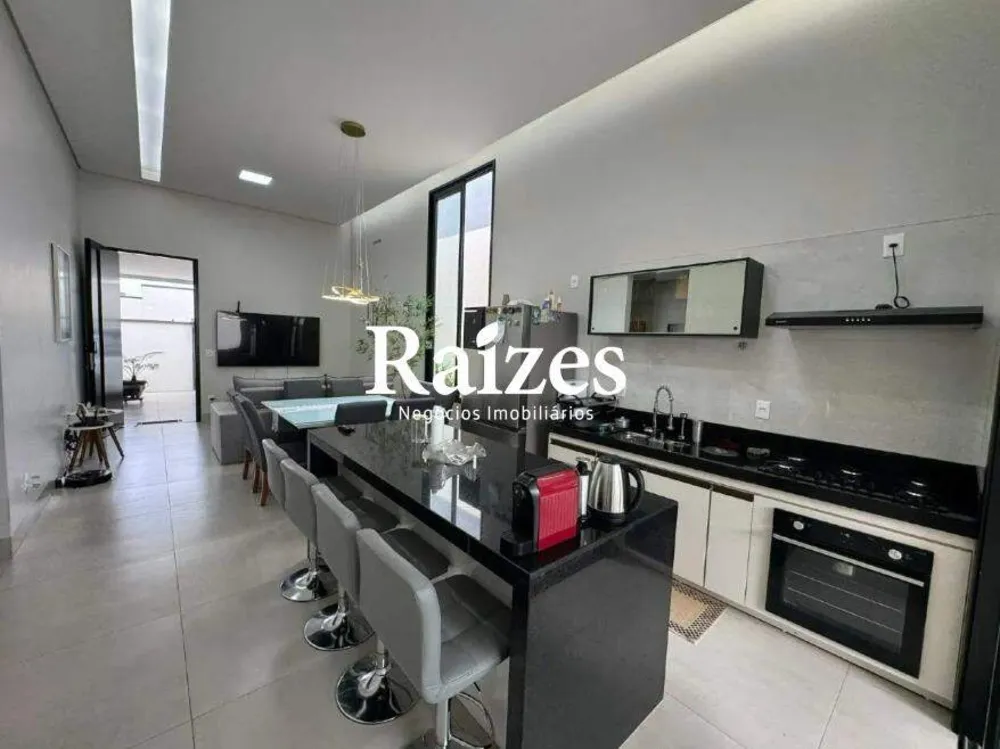 Casa, 3 quartos, 170 m² - Foto 3