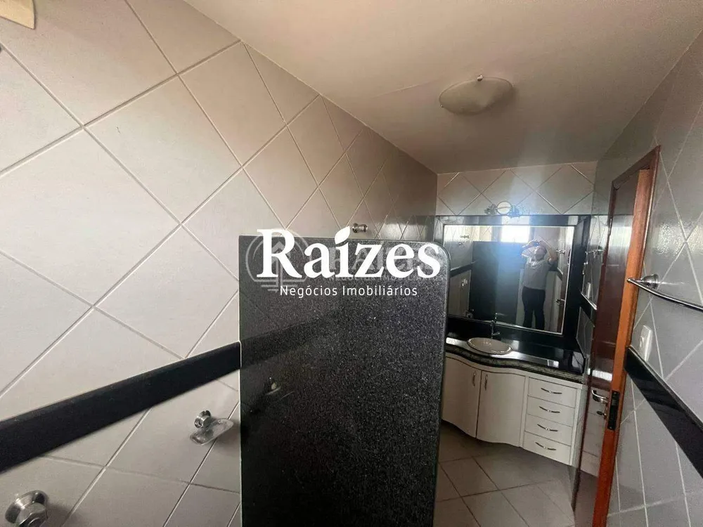 Cobertura, 3 quartos, 296 m² - Foto 2