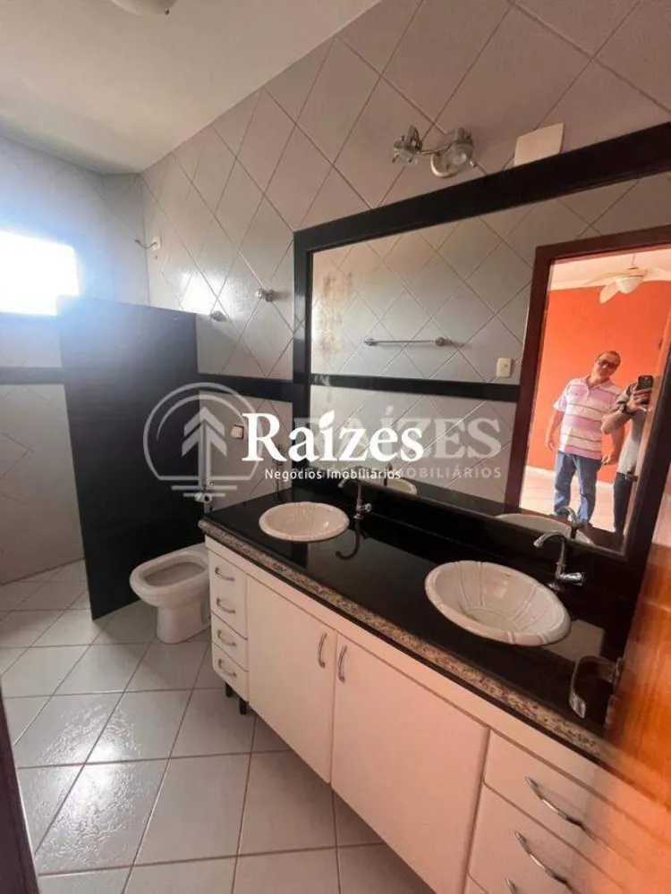 Cobertura, 3 quartos, 296 m² - Foto 3