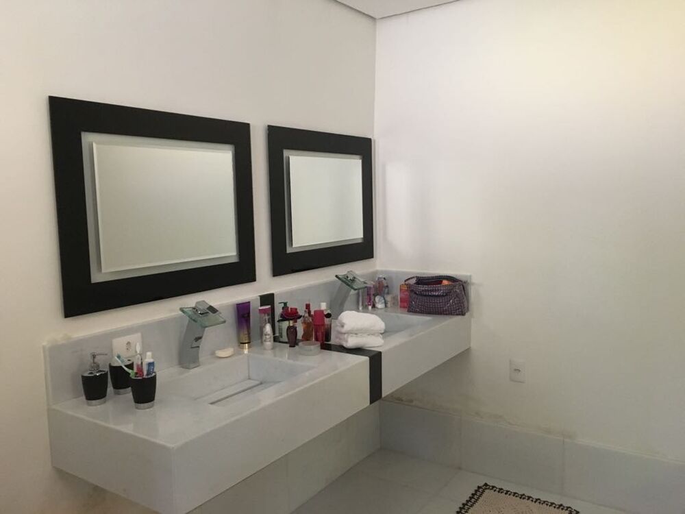 Chácara à venda com 6 quartos, 2190m² - Foto 27